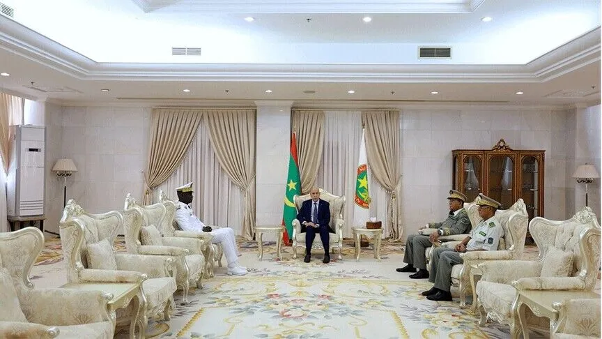الرئيس الموريتاني وقائد الجيش السنغالي يبحثان تعزيز التعاون الأمني