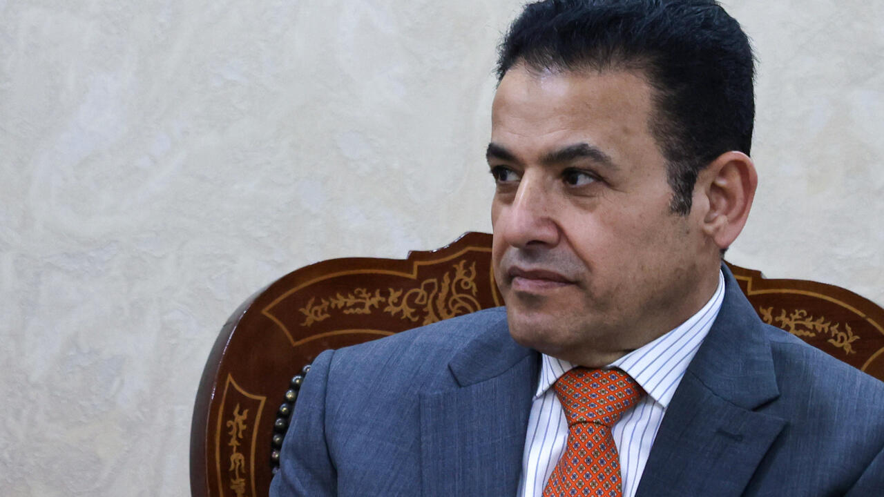 مسؤولون عراقيون يتراجعون عن تاريخ 30 أيلول المحدد لتسليم الفصائل سلاحها