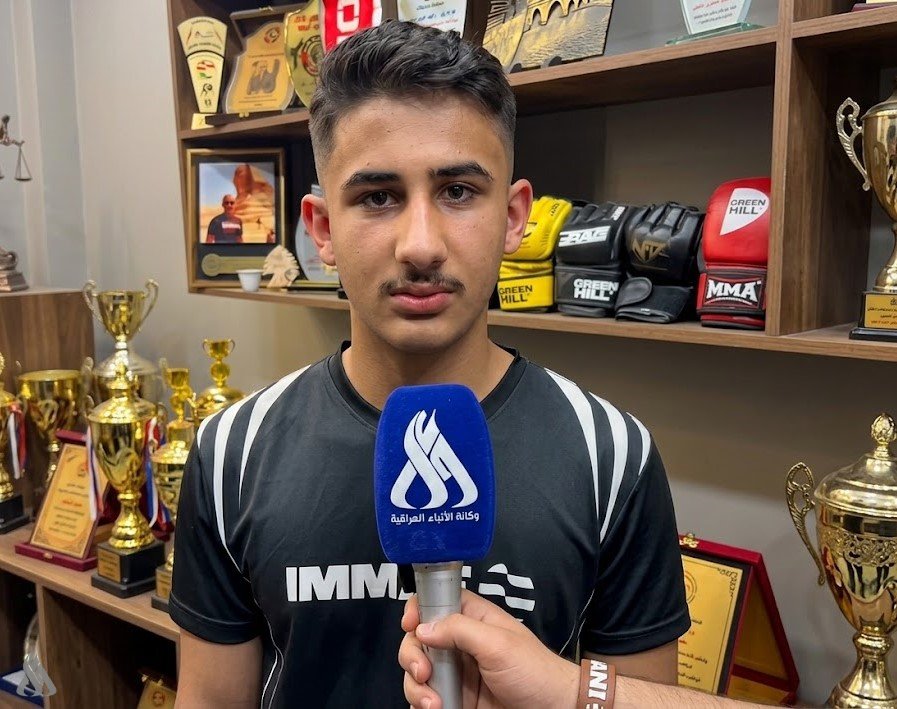 البطل ضاري العبيدي: اخترت الانسحاب أمام أللاعب (الإسرائيلي).. وإنجازي يتجاوز قيمة الميدالية