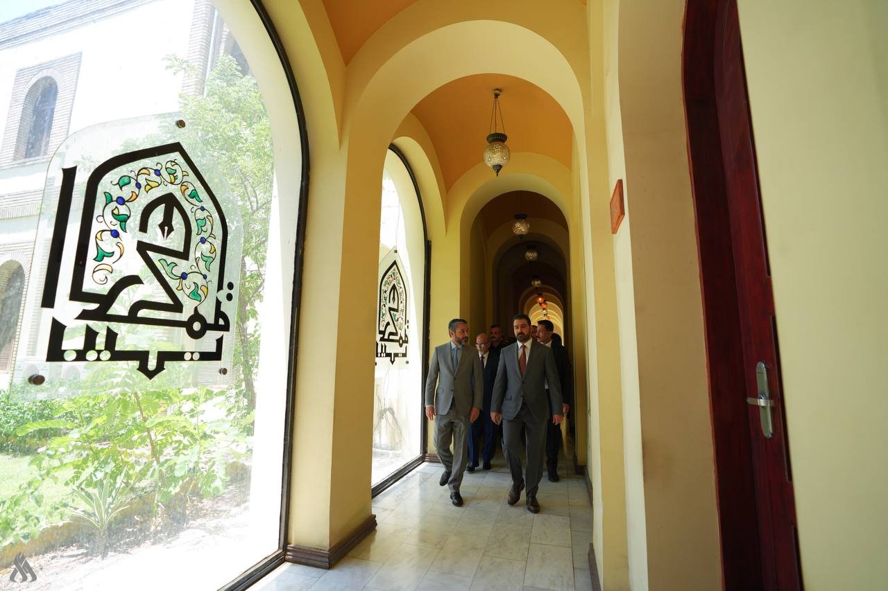 بيت الحكمة: رئيس الوزراء وجه باعتماد