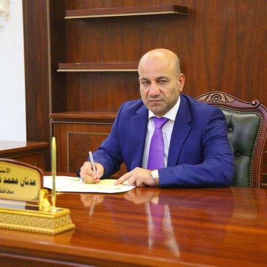 توزيع سندات تمليك قطع أراض سكنية لموظفي مفوضية الانتخابات في المحافظة
