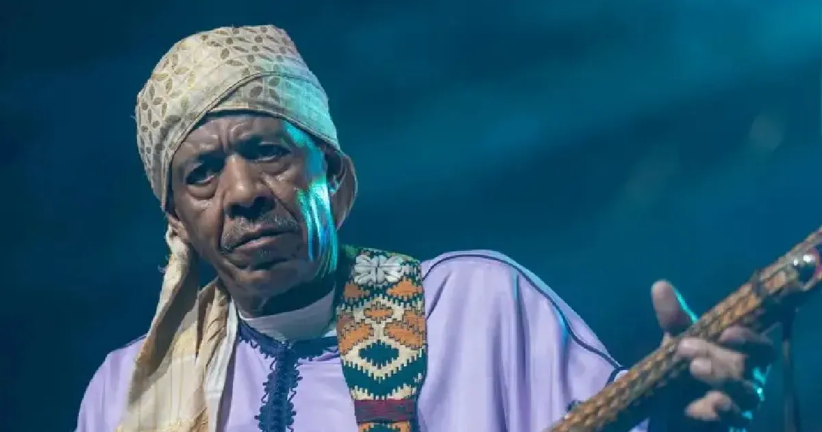 «لمعلم» عزيز باقبو.. وداع صامت لحارس النغمة في فن «تاكناويت»