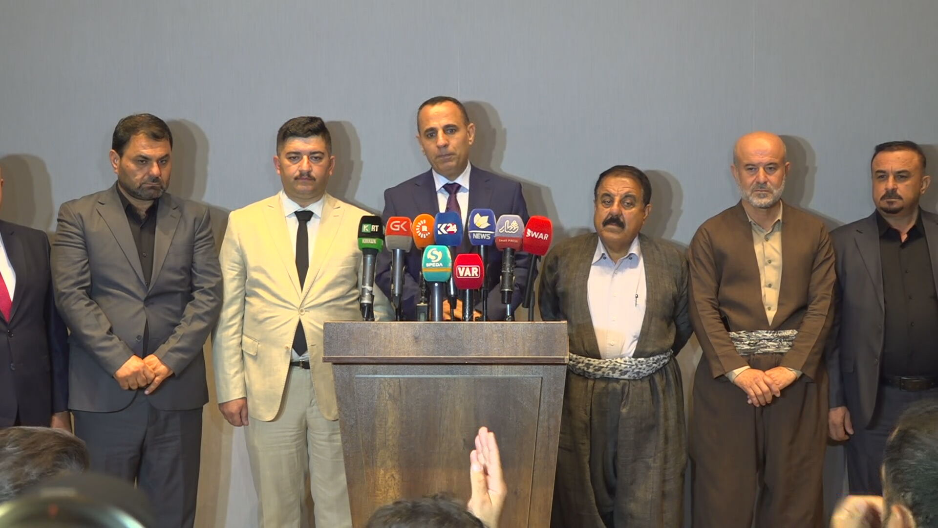 فهمي برهان يحذر من مخاطر “التعريب” ونزاعات الأراضي في طوزخورماتو ويكشف عن إقصاء إداري للكورد