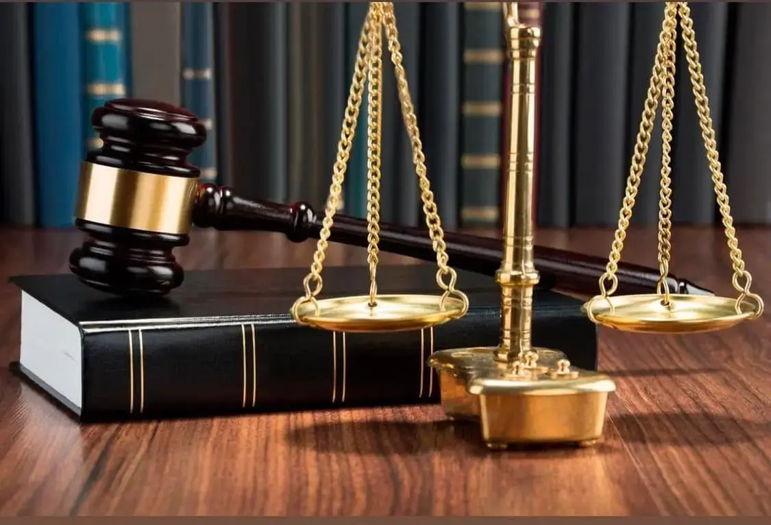من يحرس الحراس في المسؤولية الإعلامية وصيانة قرينة البراءة في المجريات القانونية؟