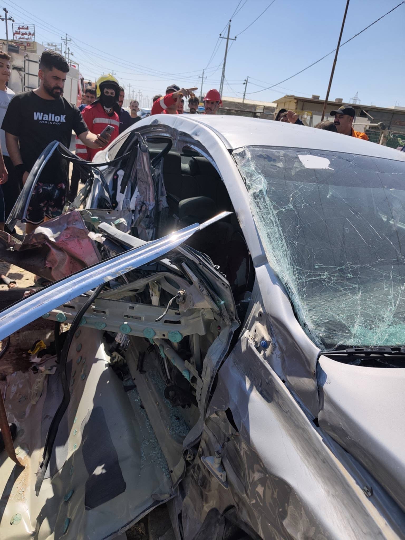 مصرع شخص واصابة اثنين بحادث في الديوانية