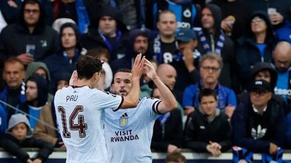 دوري ابطال اوروبا .. استون فيلا يعود بنقاط الفوز من ارض كلوب بروج