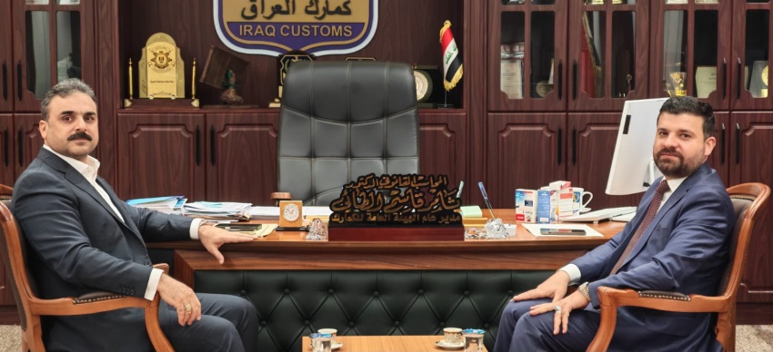 الوائلي يبحث مع مدير عام الكمارك تعزيز ضبط المنافذ وزيادة الإيرادات