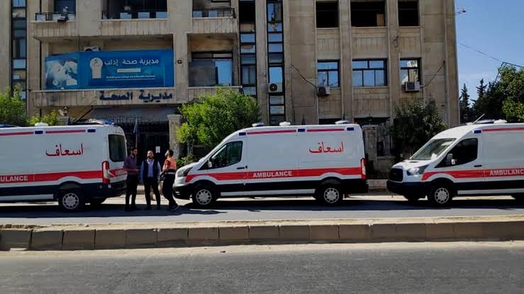 ارتفاع حصيلة ضحايا انفجار مخزن أسلحة في إدلب إلى 25 قتيلاً وجريحاً