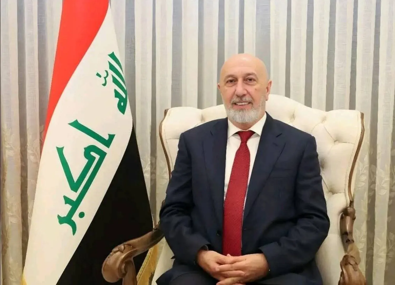 رئيس الجمهورية : تعزيز الخدمات في كربلاء وتطوير بنيتها التحتية مسؤولية وأولوية