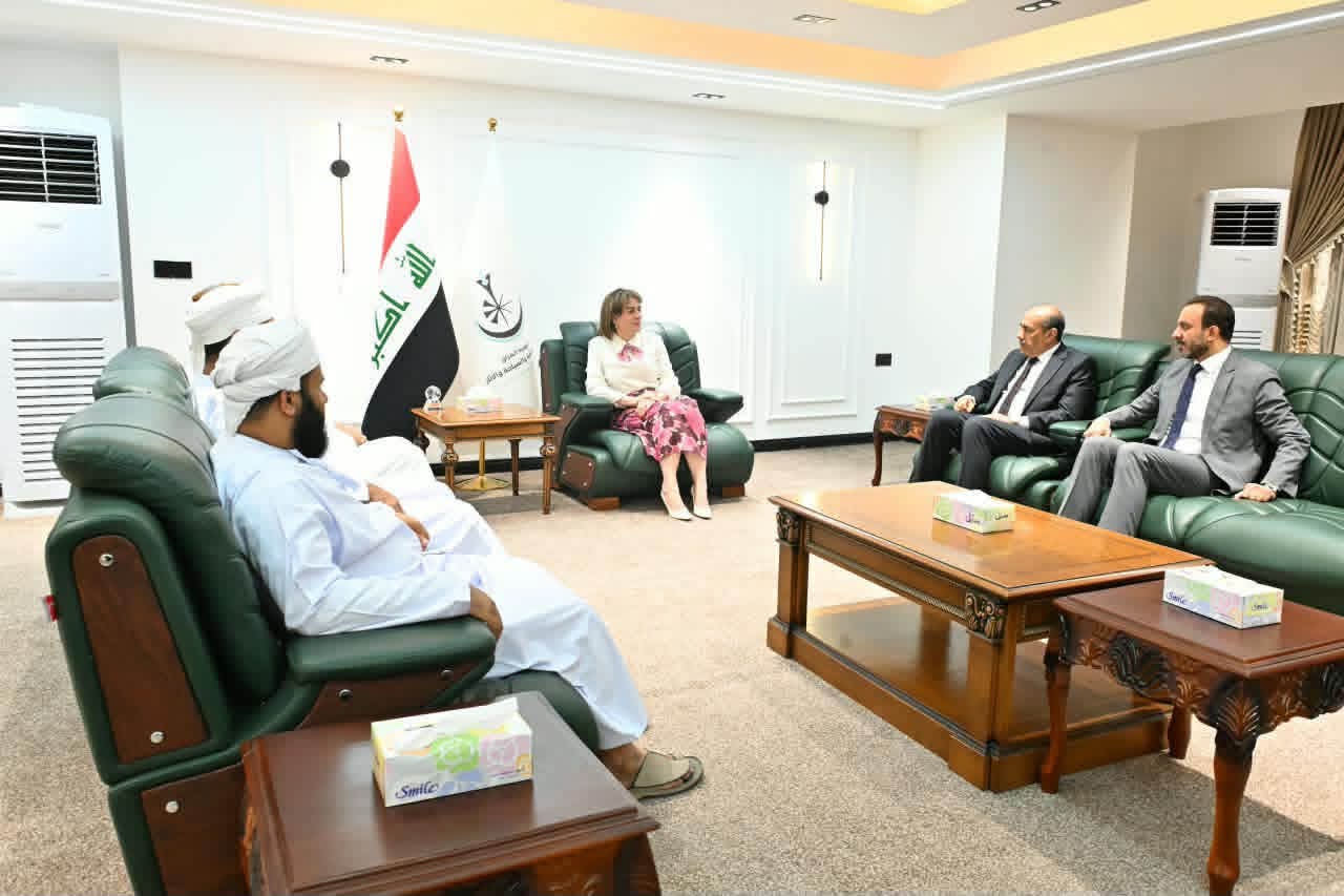 العراق وعُمان نحو مذكرة تفاهم لتعزيز التعاون الثقافي والفني والسياحي