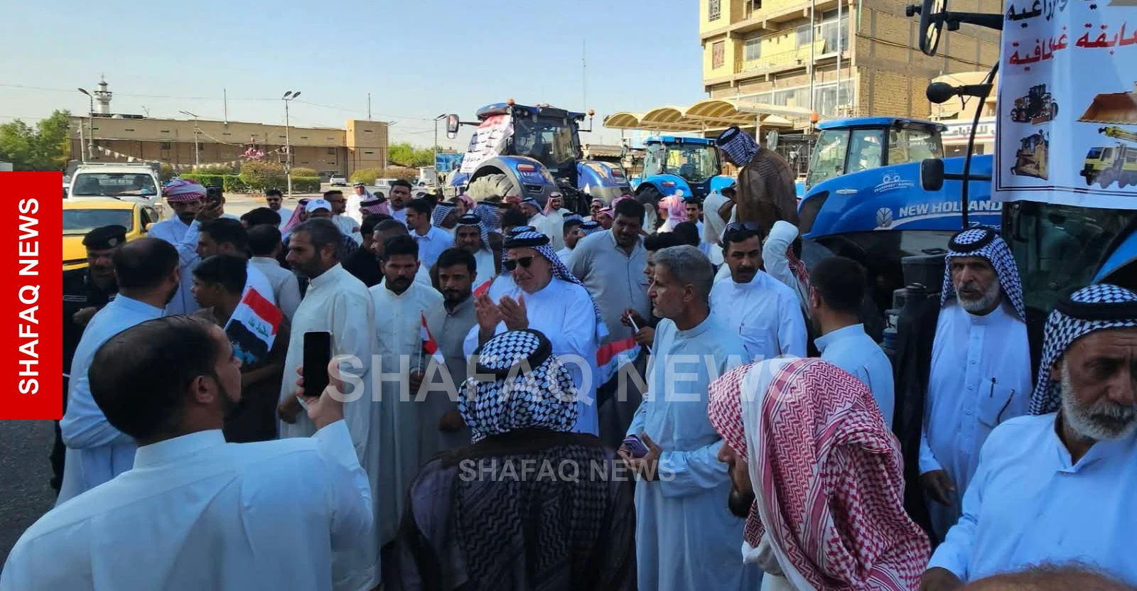 مزارعون وأصحاب معامل يتظاهرون جنوبي العراق