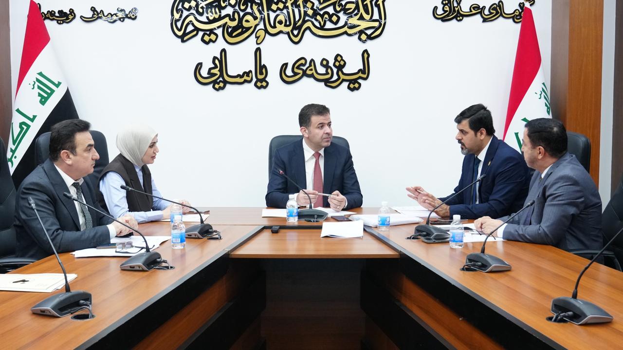 القانونية النيابية تقرر استضافة المفوضية لبحث آليات اعتماد البطاقة الوطنية بالعملية الانتخابية