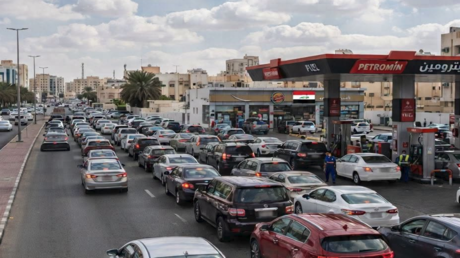 تحذيرات من أزمة الوقود في كربلاء.. نقص البنزين والكاز يهدد المعامل والاقتصاد المحلي