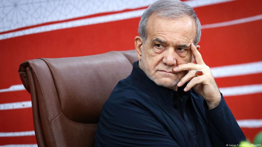 الرئيس الإيراني: الولايات المتحدة تحاول زرع الفرقة وقلب الدول العربية ضدنا