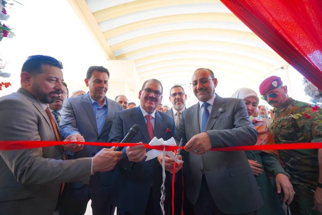 وزير التربية يفتتح مدرسة المتنبي الابتدائيّة المختلطة في الكرخ الثالثة