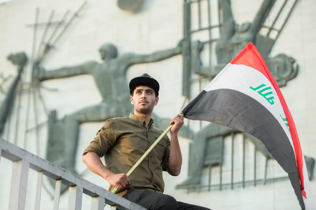 العراق في قلب العاصفة.. من ساحة لتصفية الحسابات إلى جسر للحوار الإقليمي