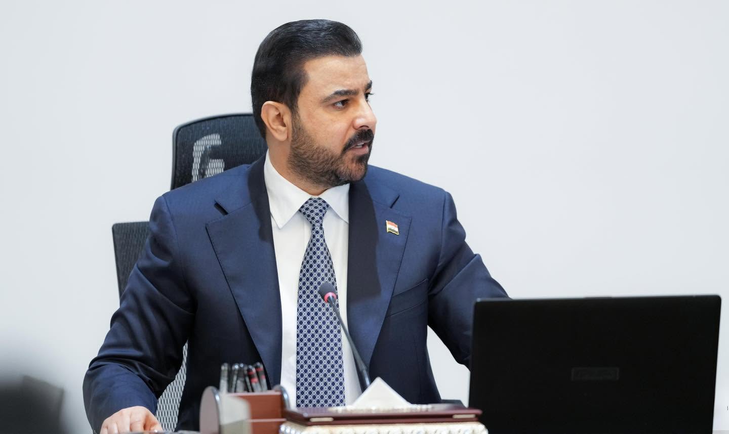 الزيدي لصحيفة “لوفيغارو” الفرنسية: أزمة مضيق هرمز أثرت على قدرات العراق بتصدير النفط