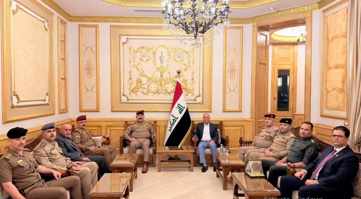 وفد عسكري عراقي يبحث في القاهرة كيفية تعزيز التعاون وتبادل الخبرات العسكرية مع مصر