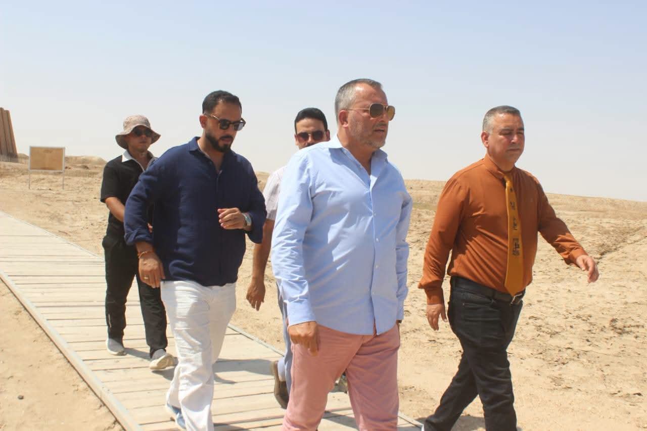 الملحق الثقافي في السفارة الفرنسية يزور مدينة أور الأثرية