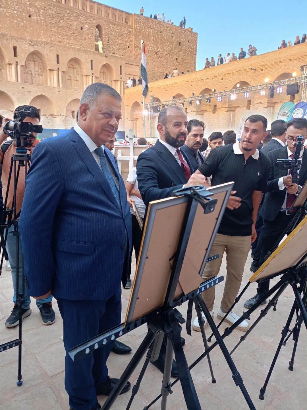 حُصن الأخيضر يستعيد بريقه الثقافي بافتتاح بازار للمهن الشعبية