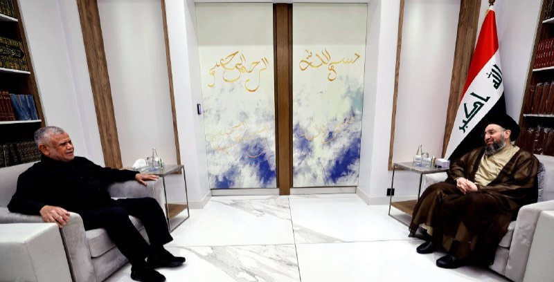 الحكيم والعامري يؤكدان أهمية مواجهة التحديات وحل مشكلة السلاح خارج إطار الدولة