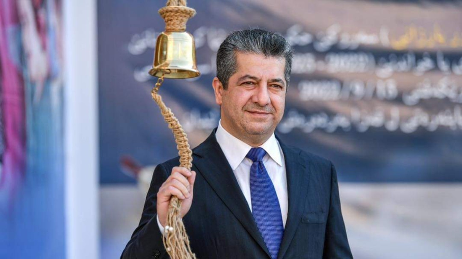 بارزاني يقرع جرس بدء العام الدراسي الجديد في مدراس إقليم كردستان