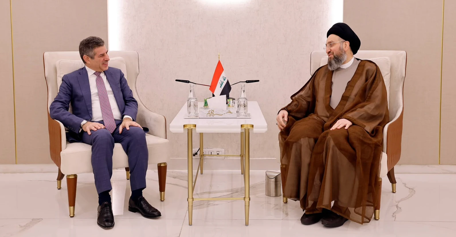 الحكيم للقائم بالأعمال الأميركي: معالجة السلاح خارج إطار الدولة استحقاق دستوري عراقي