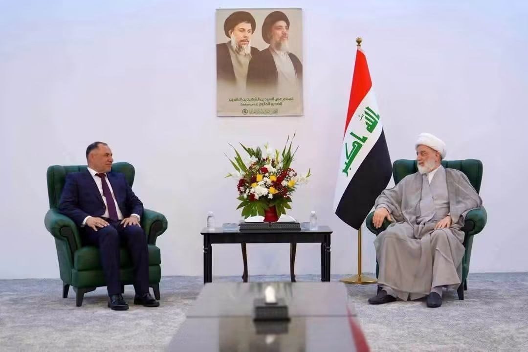 محافظ الديوانية يلتقي الشيخ همام حمودي ويبحث ملفات المحافظة