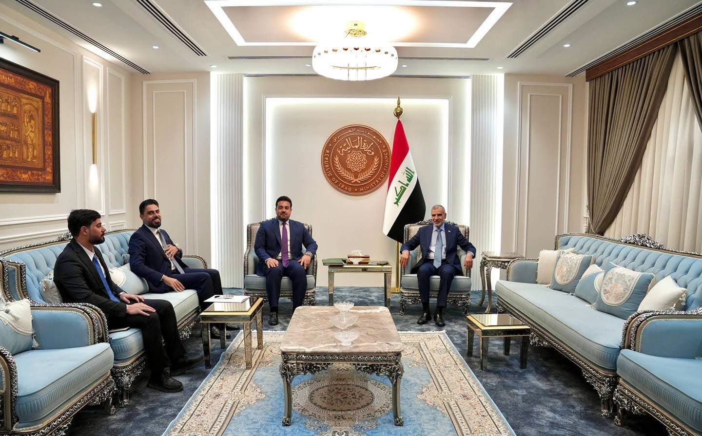 محافظ الانبار: إيقاف الإجراءات المتعلقة بإنذارات استرداد الأموال من ذوي الشهداء والمصابين لحين حسم ملفاتهم قانونياً