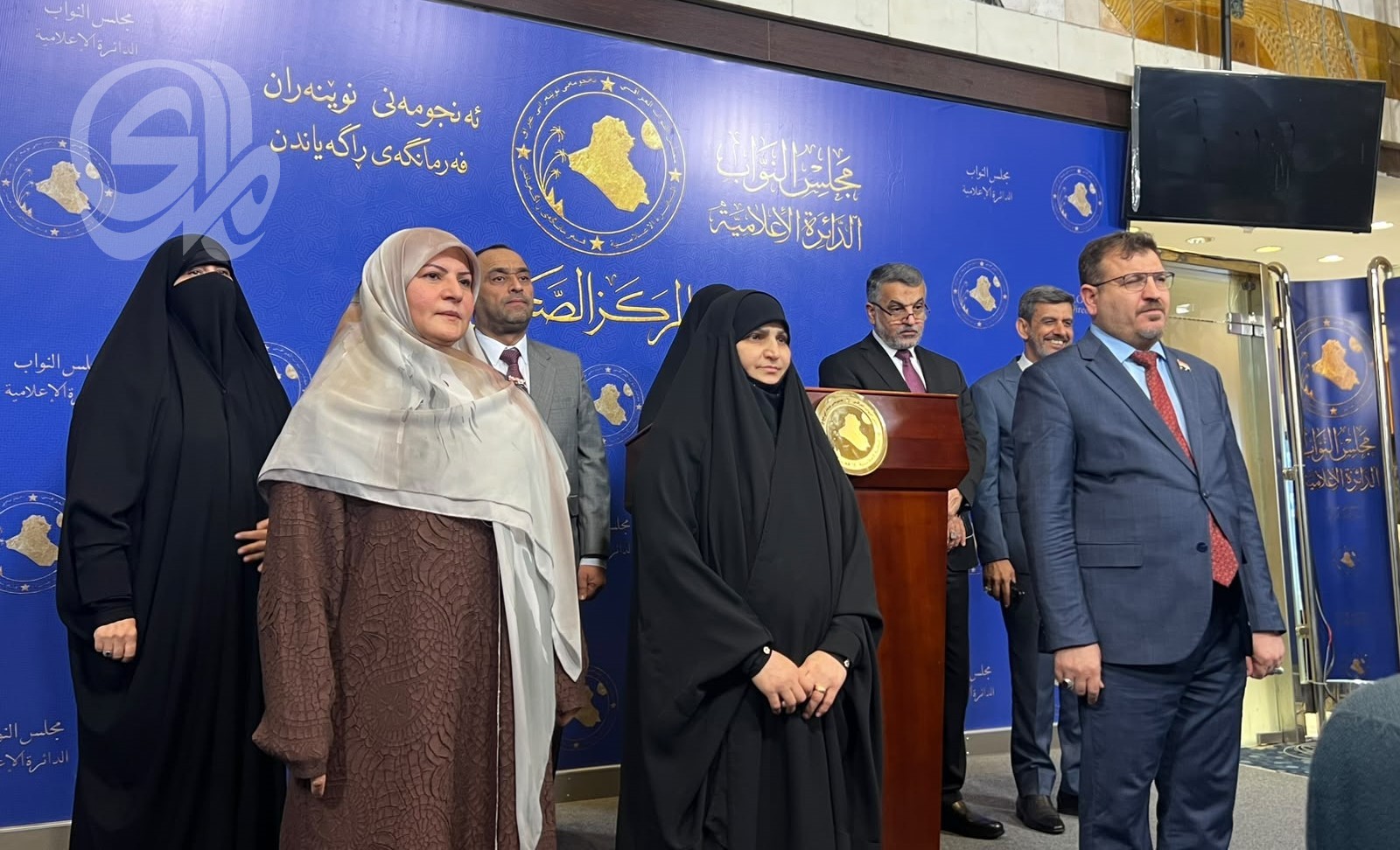 الكاز والمياه والمستحقات.. تحذير نيابي من أزمات تحاصر الفلاح العراقي!