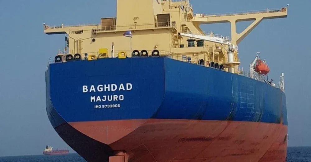 35 % من شحنات النفط المغادرة عبر هرمز عراقية