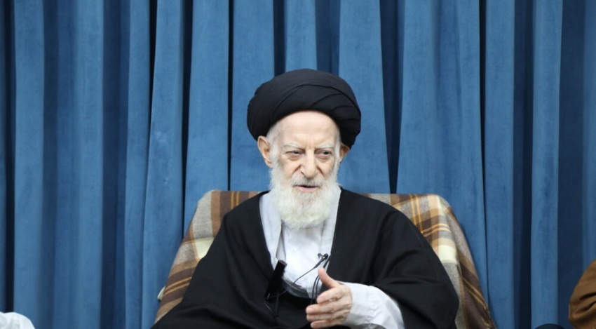 المرجع الأعلى السيد السيستاني يعزي برحيل المرجع السيد الزنجاني: خسارة عظيمة ومصاب أليم