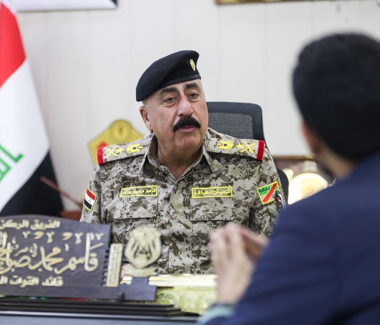 قائد القوات البرية: القوات العراقية تمتلك السيطرة الجوية ولا يمكن قبول أي مسلح غير عراقي بسنجار