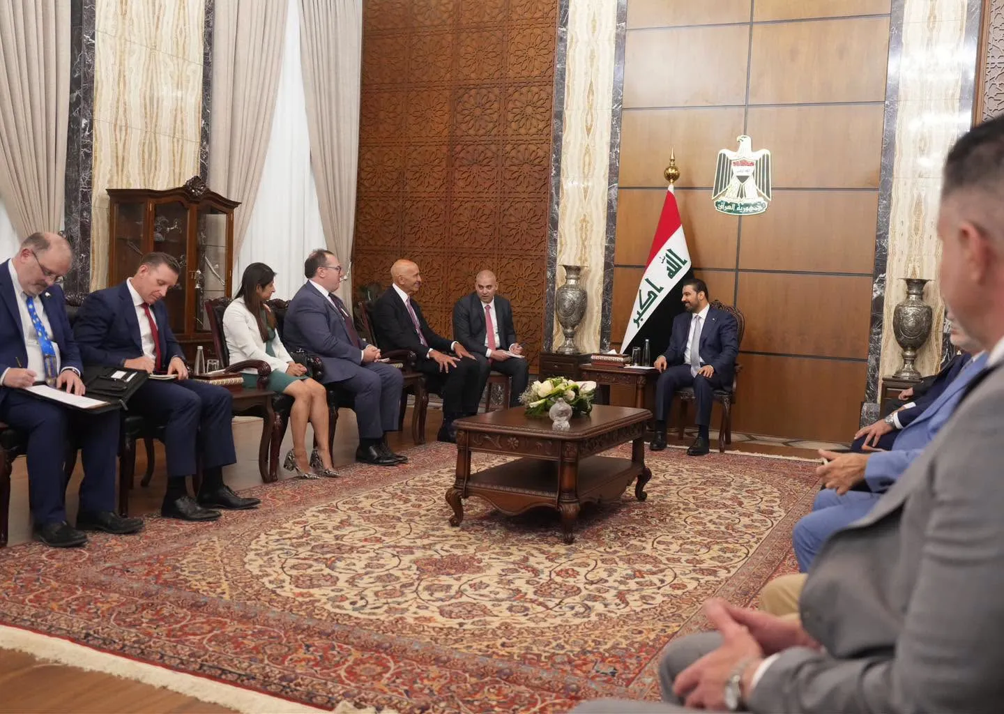 باراك: الدولة العراقية ستكون هي الجهة الوحيدة التي تمتلك القوة العسكرية بنهاية حزيران 2027