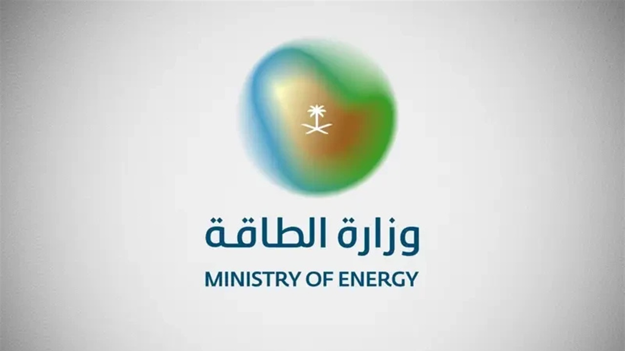 السعودية ترد على تصريحات وزير النفط العراقي بشأن شراء المملكة 25 ناقلة نفط