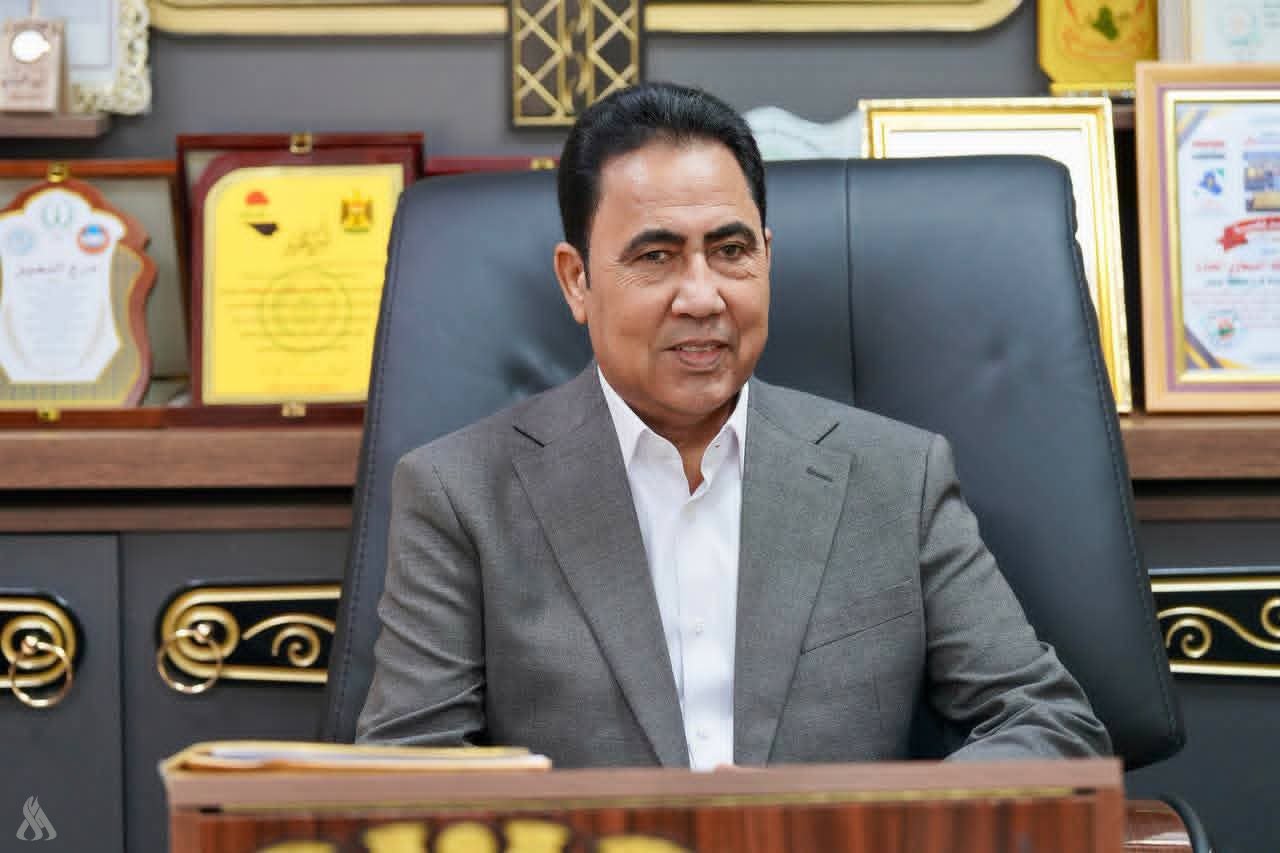 محافظ نينوى يعلن تخصيص مواقع سكنية تمهيداً لإدراجها ضمن خطة مبادرة وطن