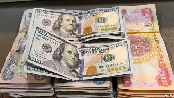 الدولار يستقر على 157 ألف دينار مع الاغلاق