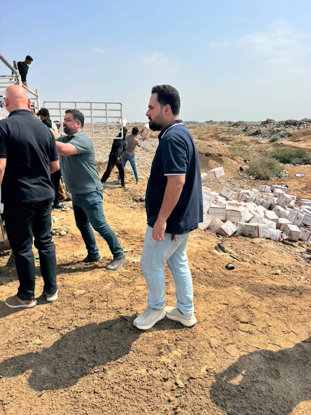 اتلاف ٩٥ طنا من مادة الشاي المخالفة للشروط الصحية في الديوانية