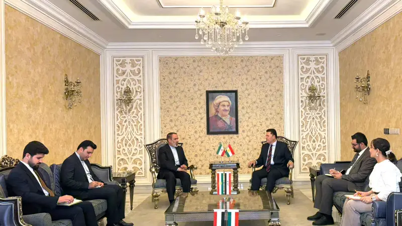 تنظيم المنافذ الحدودية ومكافحة المخدرات على طاولة مباحثات زيباري والقنصل الإيراني في أربيل
