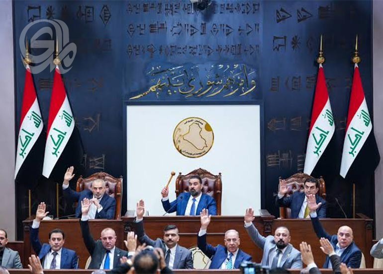 إجازة الخمس سنوات أمام البرلمان.. وكلفة محتملة تتجاوز 12 تريليون دينار
