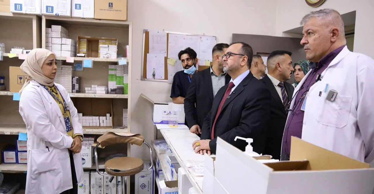 التقصير يتحمله المديرون.. وزير الصحة يوجه اللجان التفتيشية بمتابعة توفر الأدوية