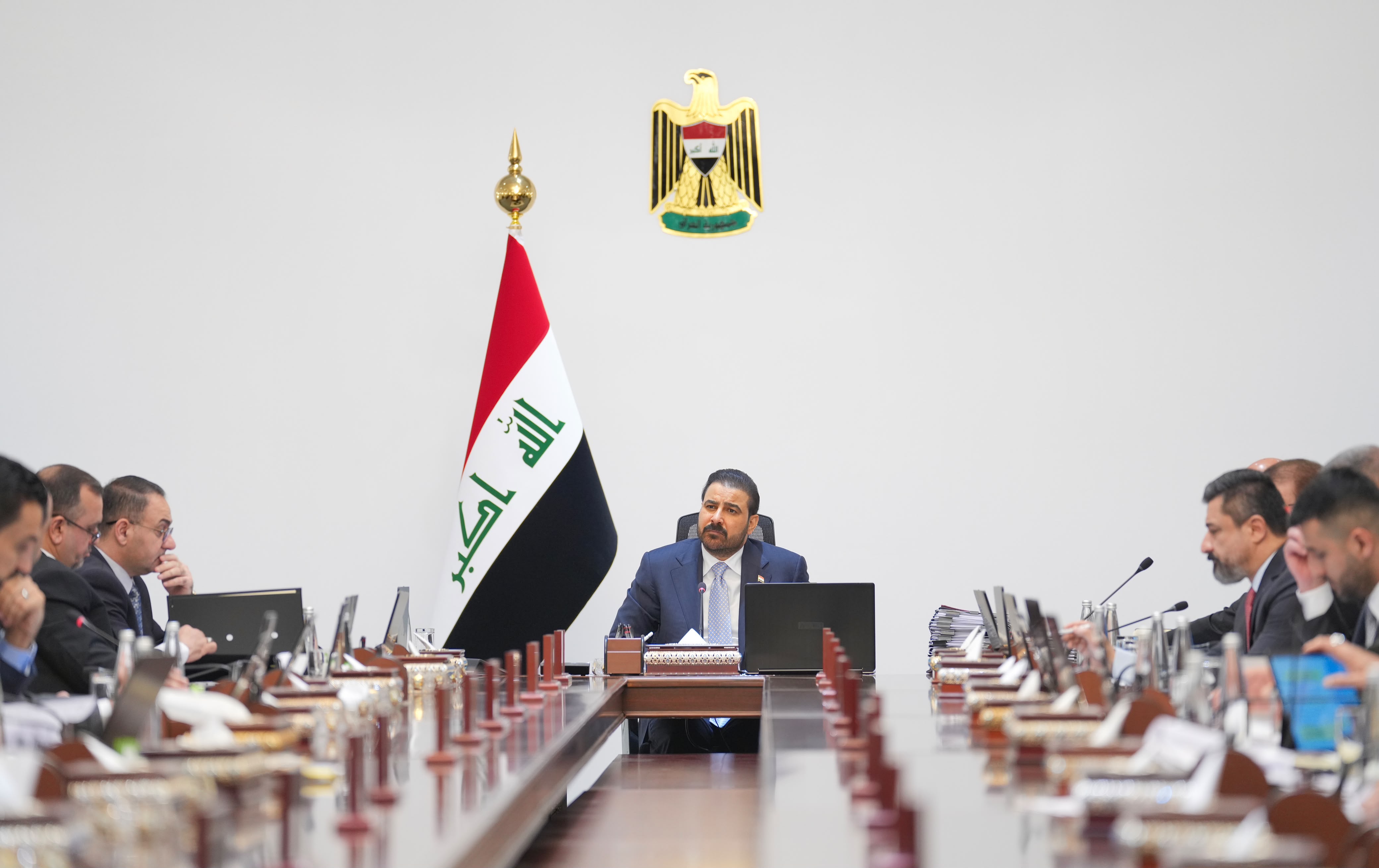 الموافقة على مشروع قانون الحشد الشعبي ..مجلس الوزراء يعقد الجلسة الاعتيادية الحادية والعشرين ويتخذ عددا من القرارات