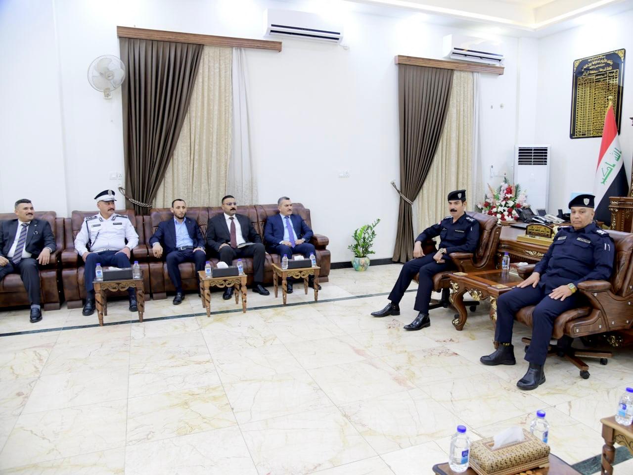 وكيل وزارة الداخلية لشؤون الشرطة يصل محافظة ذي قار ويعقد مؤتمراً أمنياً موسعاً