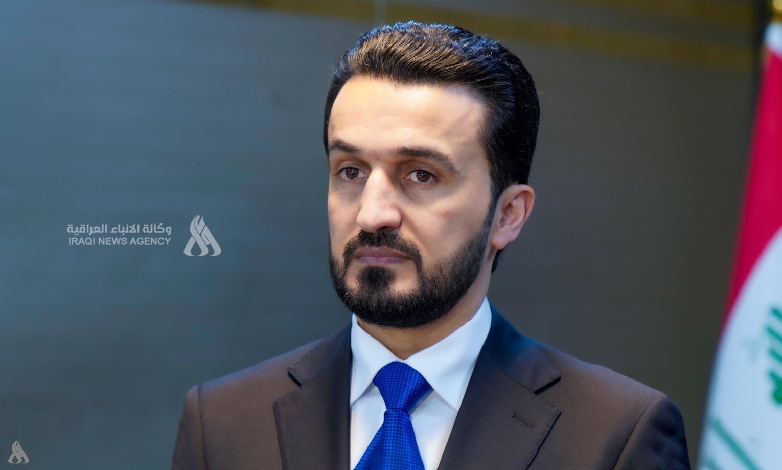 وزير الاتصالات يهنئ الشعب العراقي بمناسبة يوم السيادة الوطني