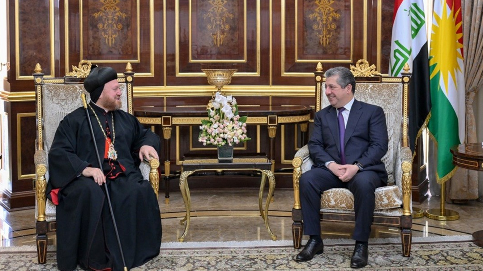 رئيس الحكومة يستقبل رئيس طائفة السريان الأرثوذكس في إقليم كوردستان والموصل وكركوك