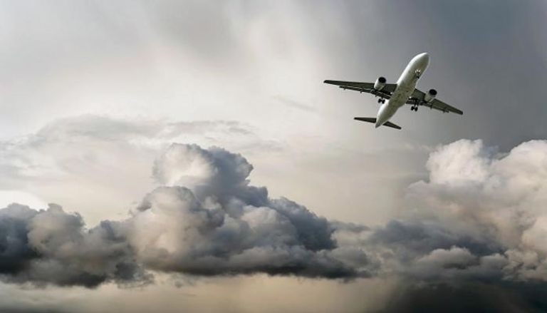 الأنواء الجوية تصدر تحذيرا للطيران من الغيوم والعواصف الرعدية في أجواء العراق