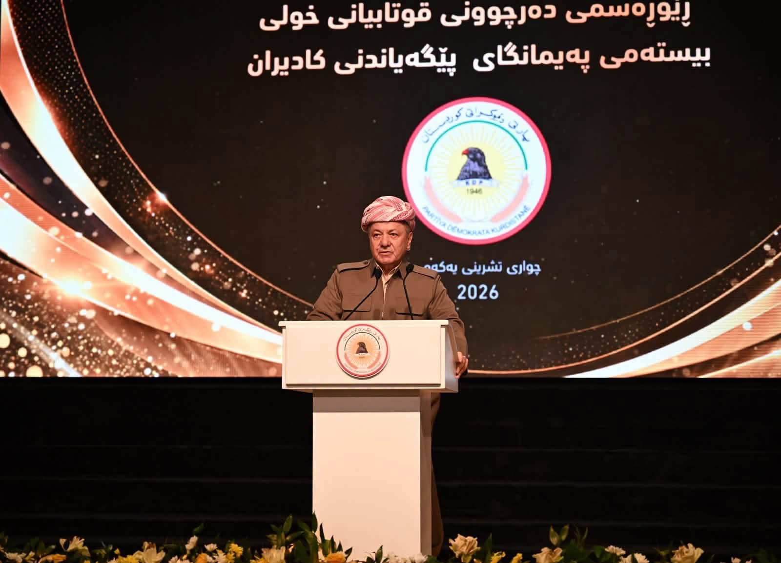 الرئيس بارزاني: لا نطلب أكثر من الدستور ولن نقبل بأقل مما ورد فيه