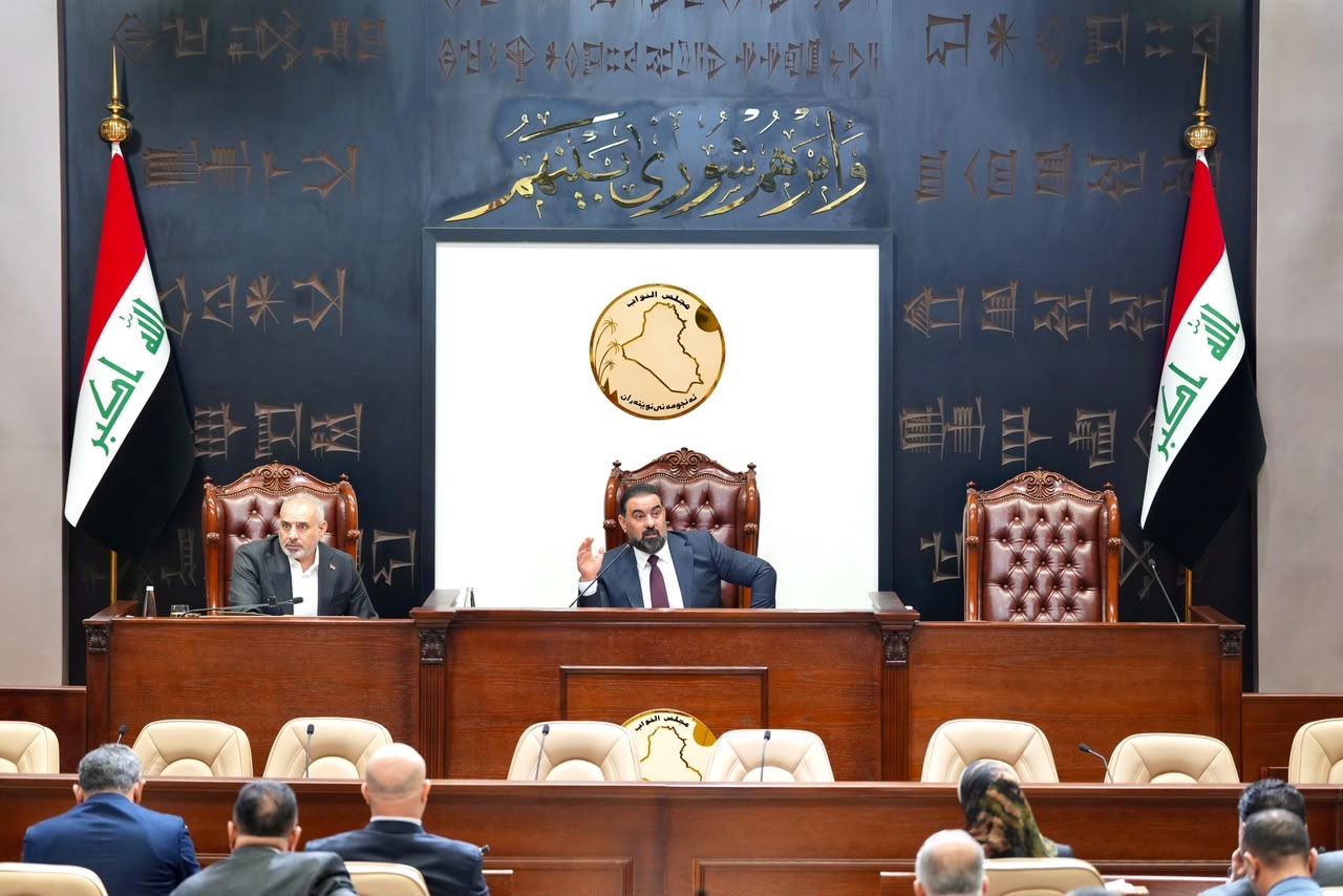 رئاسة البرلمان : احالة احد النواب الى لجنة السلوك النيابي .. لهذا السبب