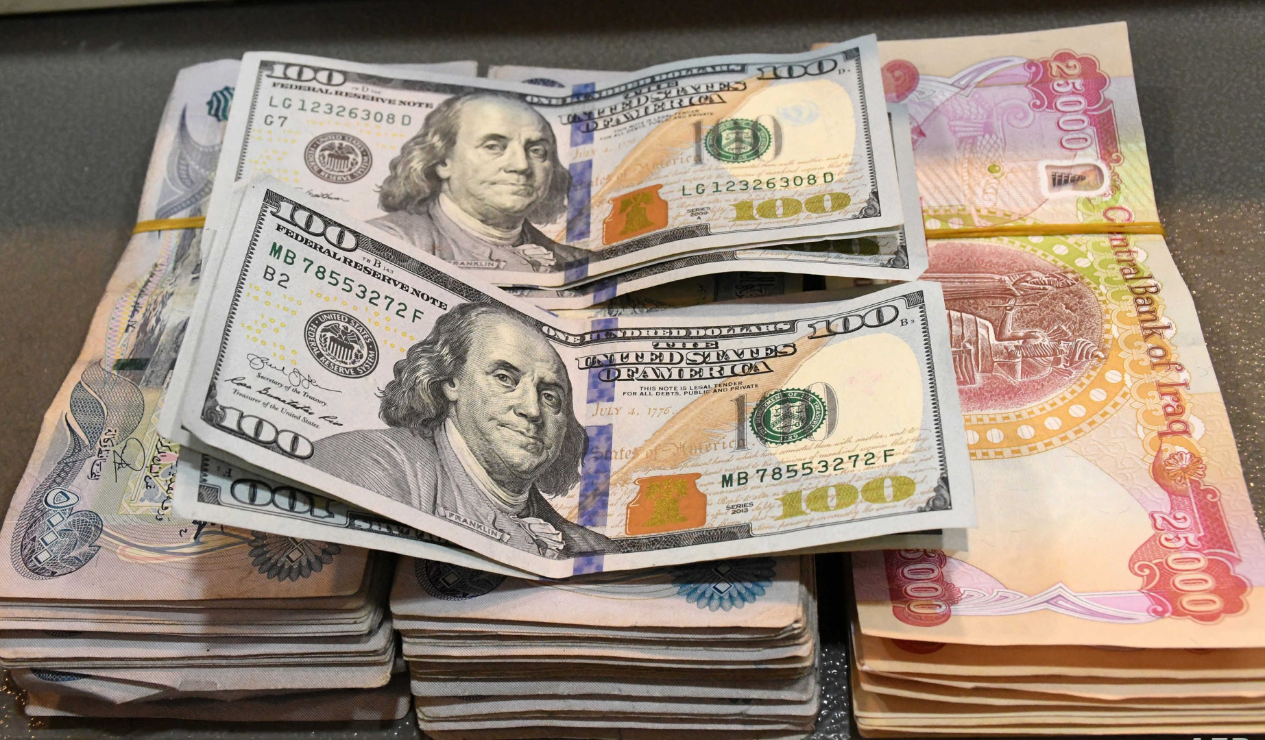 مستشار الزيدي: تعديل سعر صرف الدولار خطوة احترازية لامتصاص الصدمات الإقليمية وحماية الاستقرار المالي