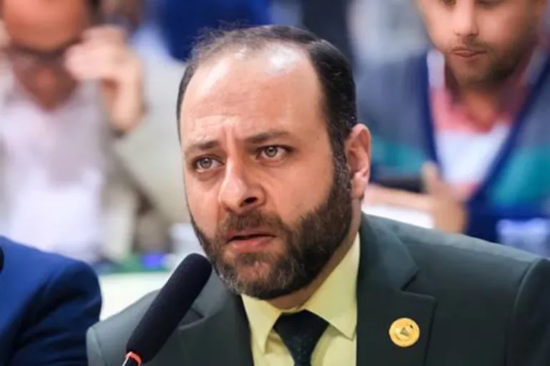برلماني عراقي يطرح 16 مقترحاً لتجاوز الأزمة الاقتصادية ويحذر من المساس بالطبقات الكادحة